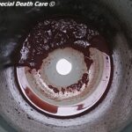 Edwin Spieard klinische les, Airbrush Special Death Care, Wagens Special Death Care, voomalig ambu, voormalig ambulance, special death care, klinische lessen, postmortale zorg, thanatopraxie, buikpunctie, airbrush, vervoer, pacemaker, reconstructie, reconstructies, camouflage, camouflage cursus, airbrush cursus, presentaties, presentatie altijd werken in emotie, boeken, boek alrijd werken in emotie, boek als de dood begint te ruiken, boek zonder hartslag, aardbeving turkije, humanitaire hulp, death care germany, bodyseal, beladen presentatie, embalmer, specialistische postmortale zorg, Edwin spieard